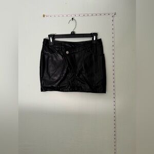 Mini faux leather skirt